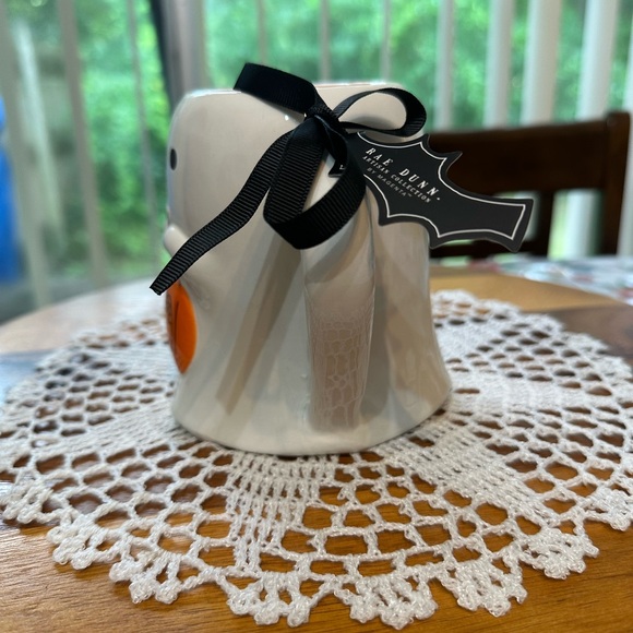 Ceramic ghost coffee mug - Picture 5 of 8